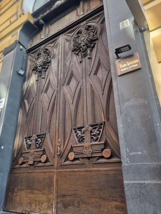 Twin Towers Naples Luxury B&B 외부 사진